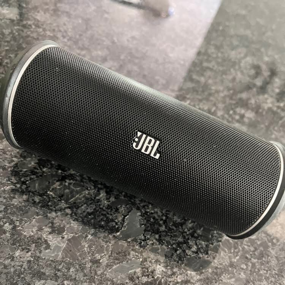 JBL Flip 2 Bluetooth speaker
